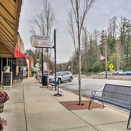 Saluda Main Street Retreat - Central Location! المظهر الخارجي الصورة